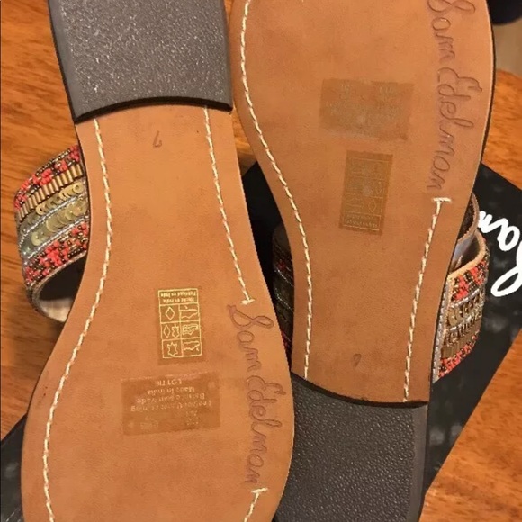 Gorgeous gold and coral Sam Edelman sandals - Picture 3 of 4